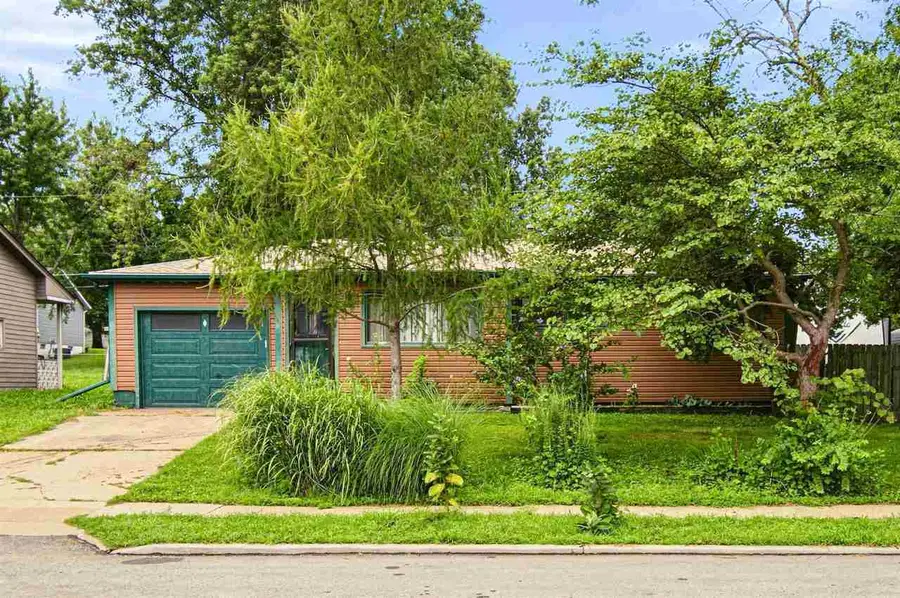 1620 Crosby Ln, Iowa City, IA 52240 - #2