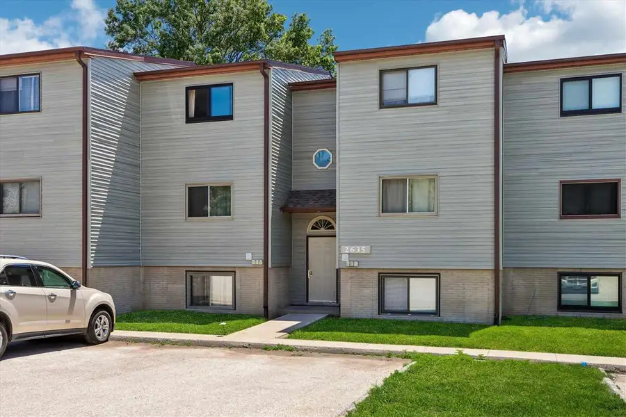 2613 Westwinds Drive, Iowa City, IA 52246 - #2