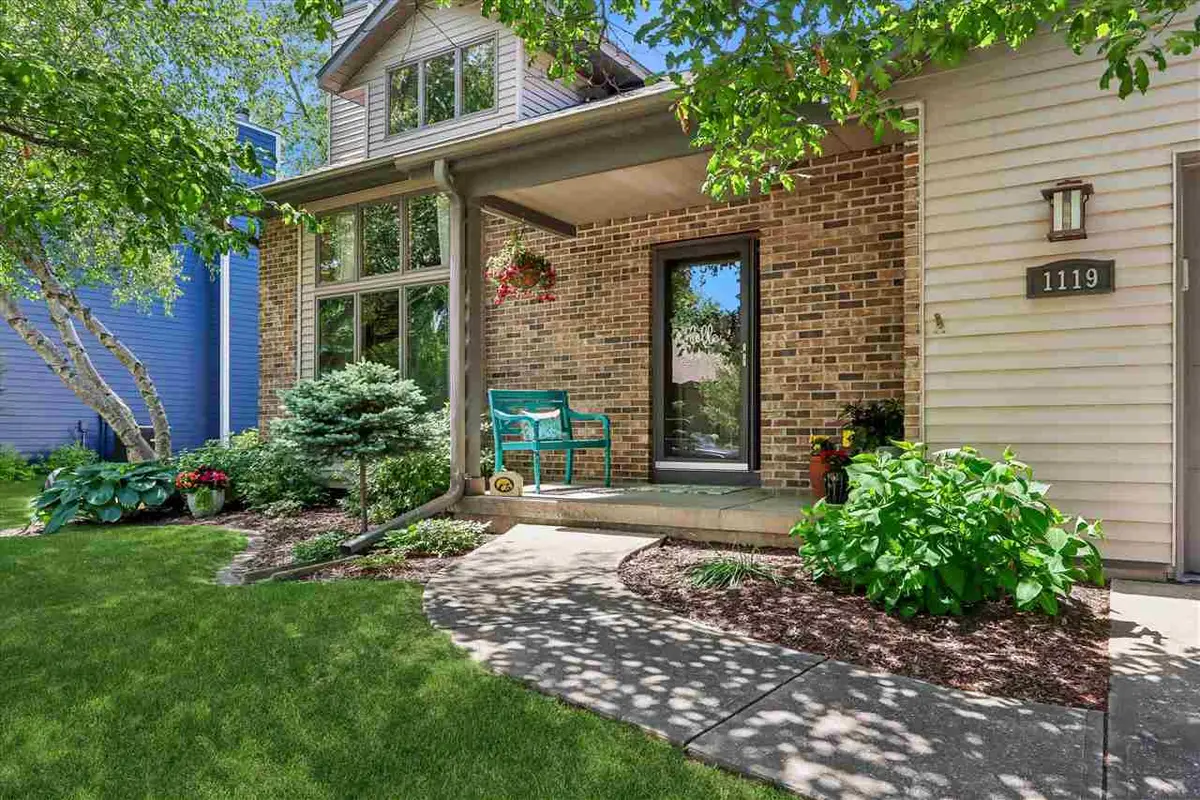 1119 Deerfield Drive, Iowa City, IA 52246 - #1