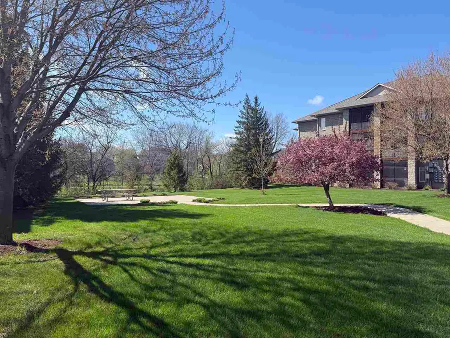 4439 Berkeley Ln, Iowa City, IA 52245 - #2
