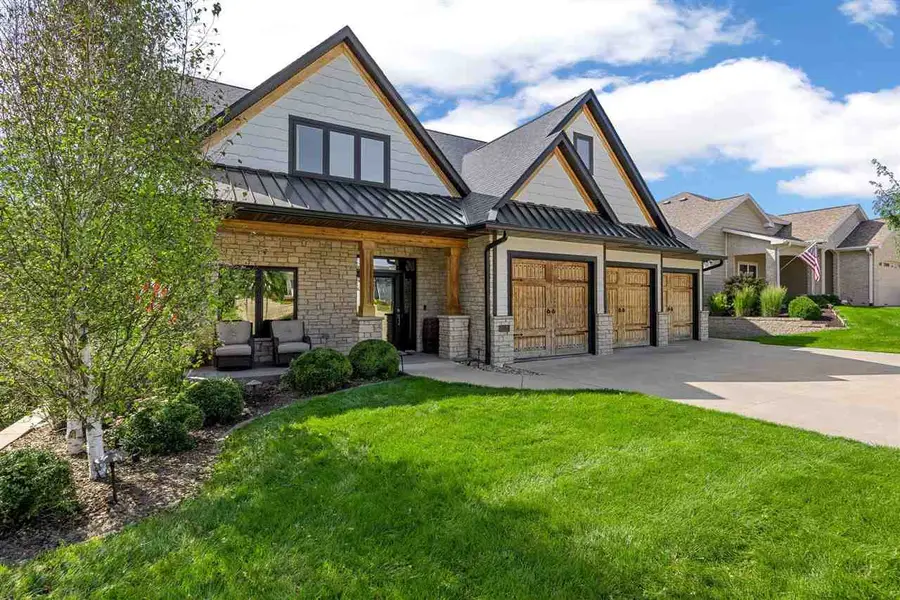 337 Windmill Drive, Iowa City, IA 52245 - #3