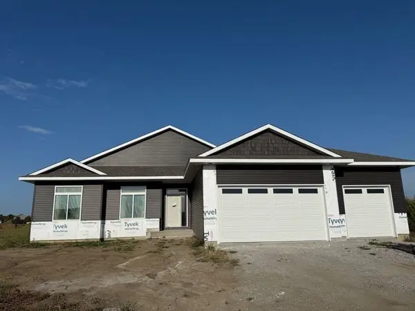 15 N Seven Oaks Rd., North Liberty, IA 52317