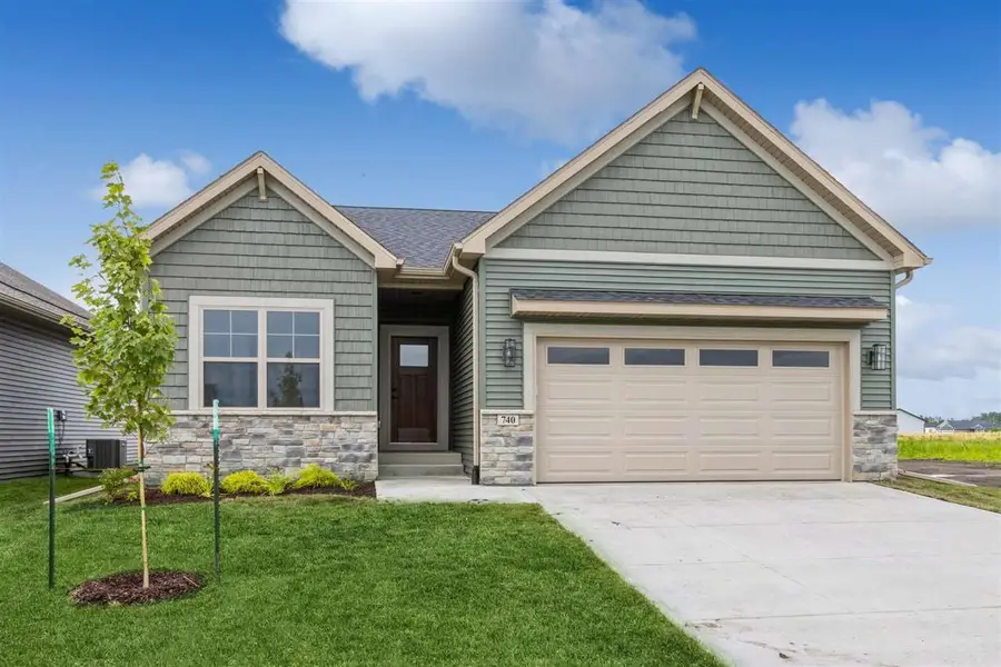 400 S Seven Oaks Road, North Liberty, IA 52317 - #3