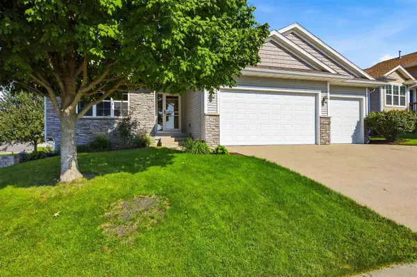 19 Eversull Lane, Iowa City, IA 52245