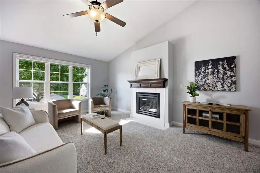 19 Eversull Lane, Iowa City, IA 52245 - #2