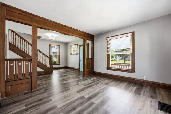 1546 6th Ave SE, Cedar Rapids, IA 52403