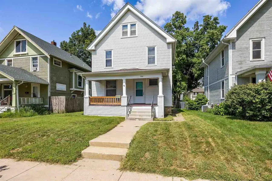 1546 6th Ave SE, Cedar Rapids, IA 52403 - #2