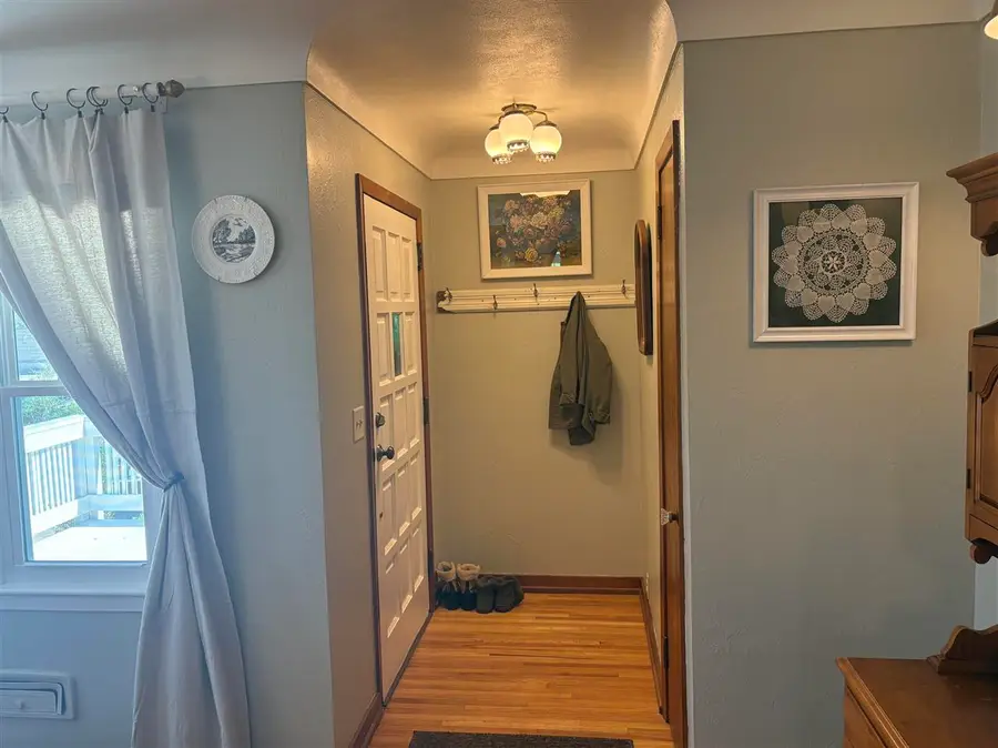 1818 NW B Ave, Cedar Rapids, IA 52405 - #3