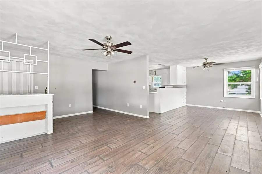820 E Tyler Street, Washington, IA 52353 - #3