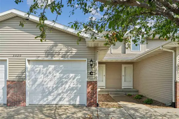 3020 SW Samuel Ct., Cedar Rapids, IA 52404