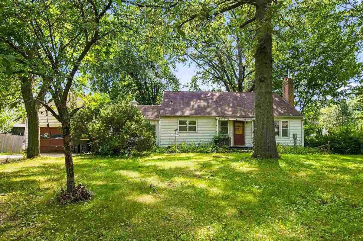 710 Kimball Ave, Iowa City, IA 52245 - #1