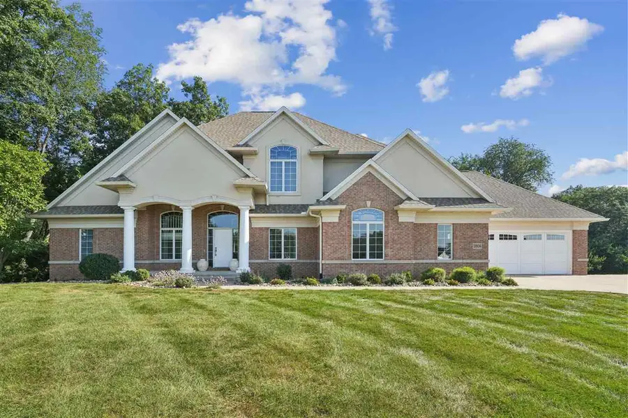 2804 NW Deer Valley Drive, Swisher, IA 52338 - #2