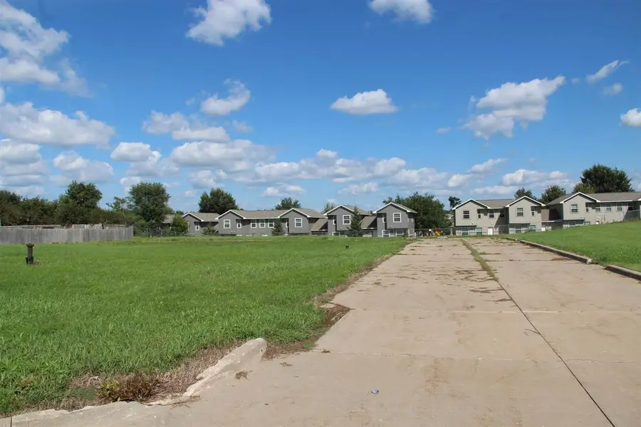 3200 Wilson Ave SW, Cedar Rapids, IA 52404 - #2