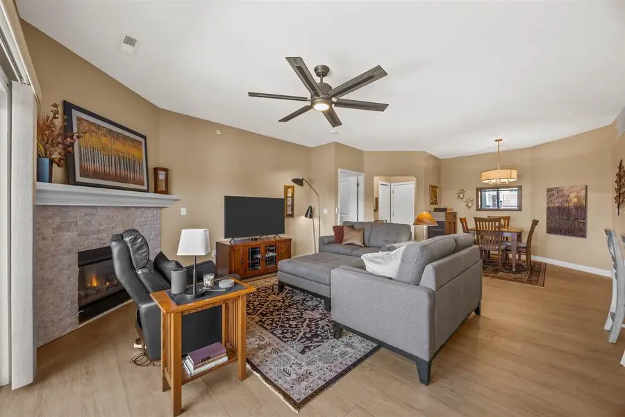 2184 Willenbrock Cir, Iowa City, IA 52245 - #3