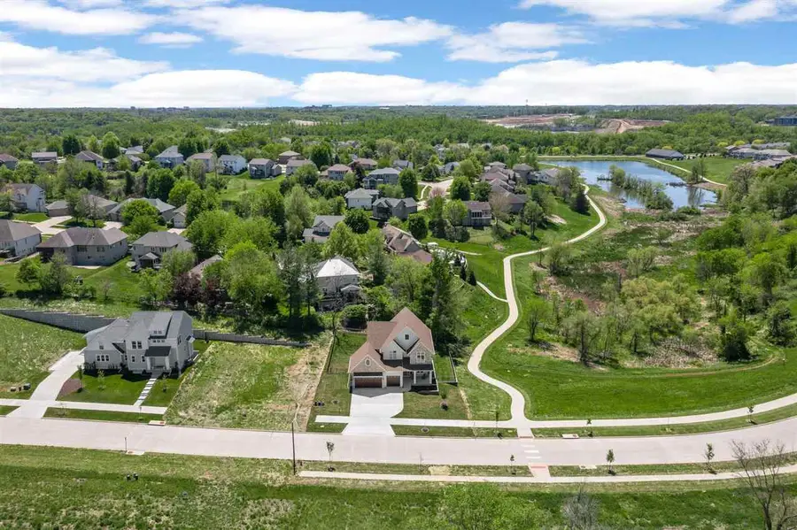 416 Auburn Ridge Rd, Coralville, IA 52241 - #3