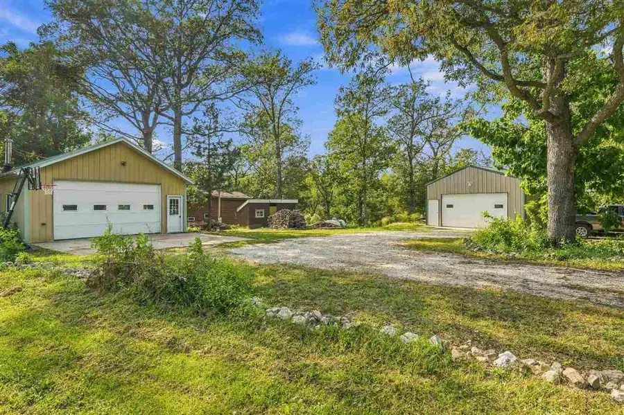 2750 Fern Cliff Rd, Wayland, IA 52654 - #3