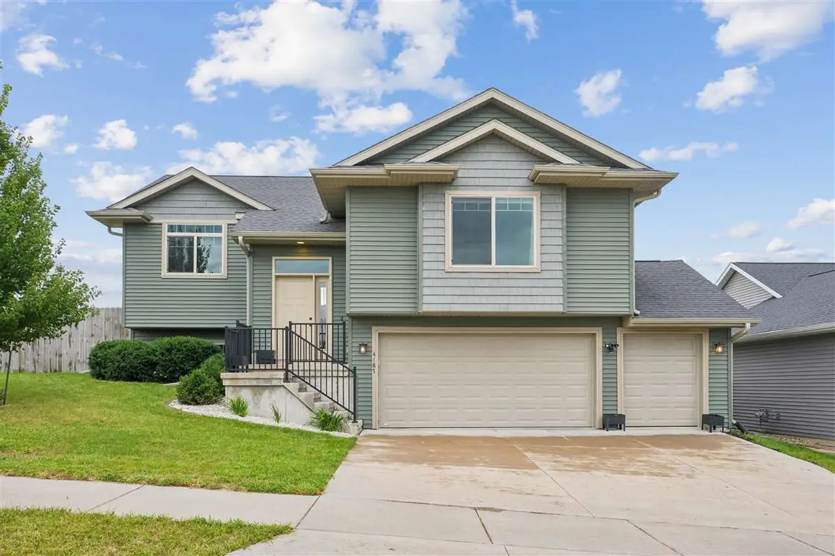 4187 Olivia Ct, Iowa City, IA 52245 - #1
