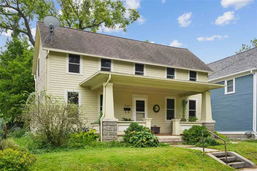 1029 E Bloomington, Iowa City, IA 52245 - #2