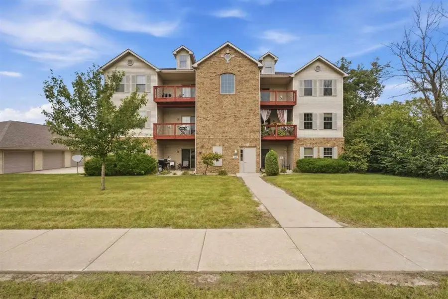 1080 Rachael St, North Liberty, IA 52317 - #2