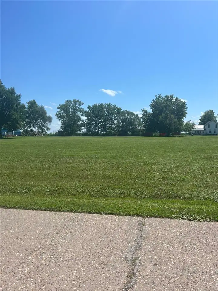 000 Burlington St, Columbus City, IA 52737 - #1