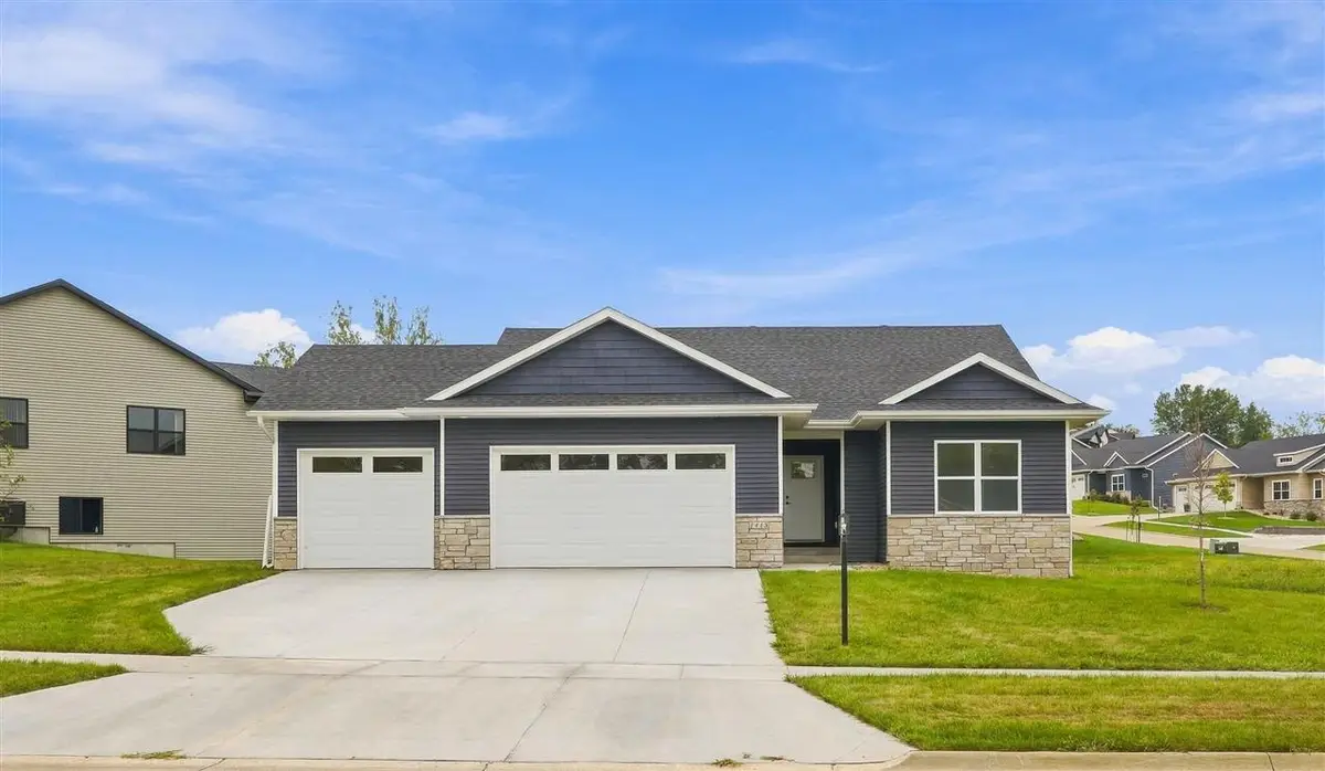 1415 Legend Dr, Tiffin, IA 52340 - #1