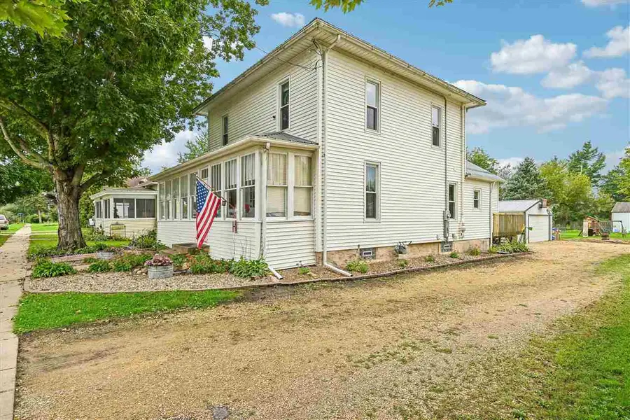 507 Resident Street, Olin, IA 52320 - #2