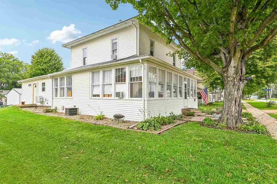 507 Resident Street, Olin, IA 52320 - #3