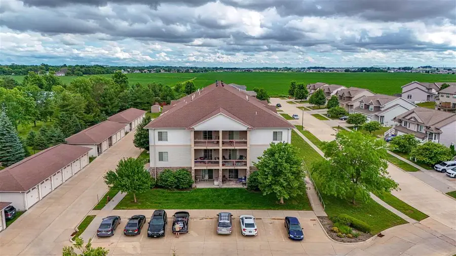 460 Cameron Way, North Liberty, IA 52317 - #2