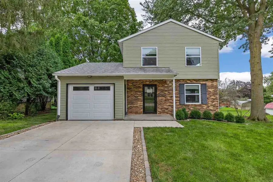 1339 E Bloomington, Iowa City, IA 52245 - #2