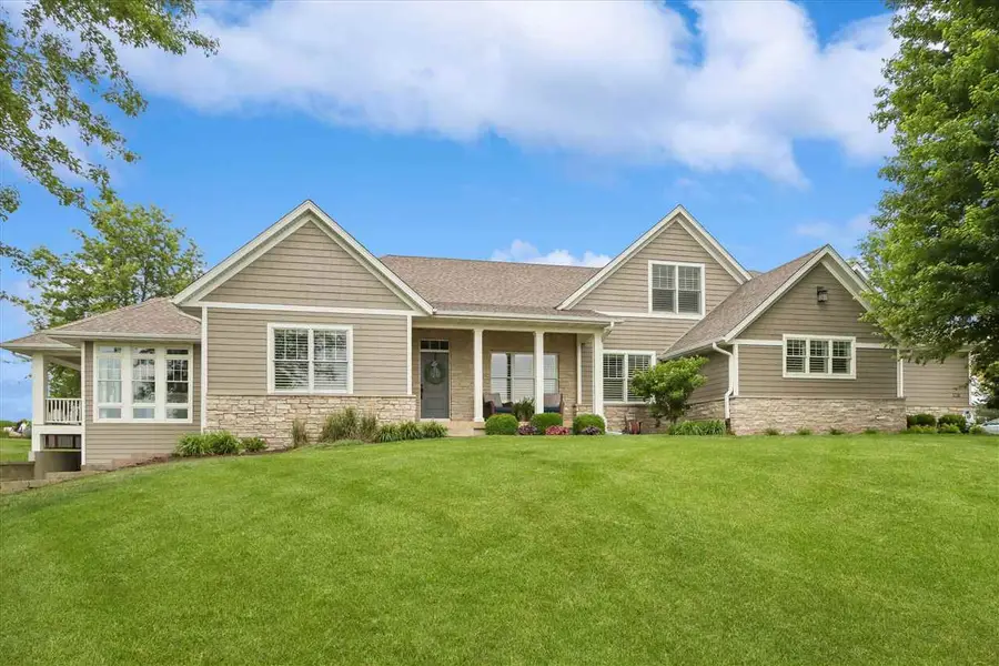 3738 Lacina Dr SW, Iowa City, IA 52240 - #3