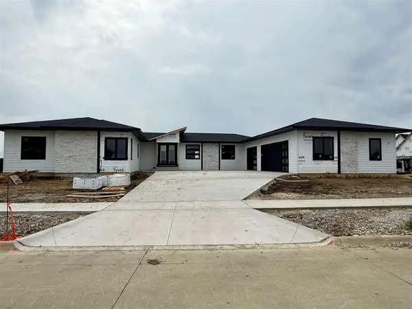261 NW Howard Avenue, Swisher, IA 52338