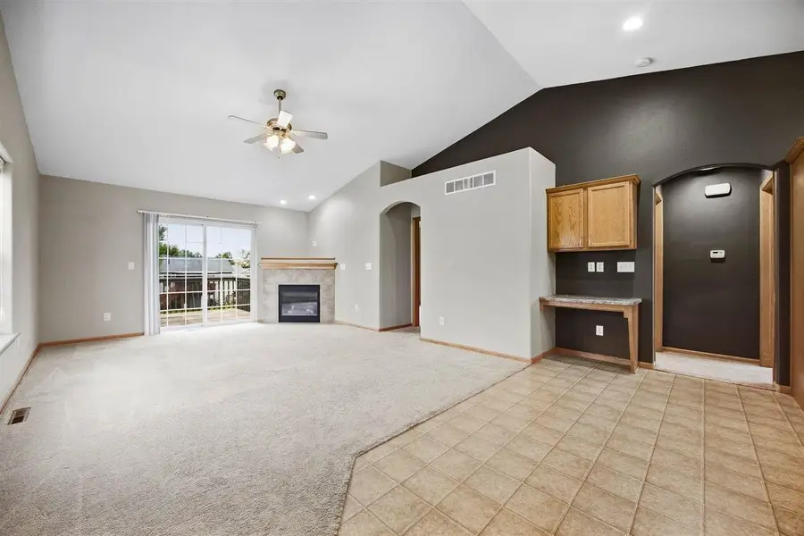152 Watercress Rd, North Liberty, IA 52317 - #3