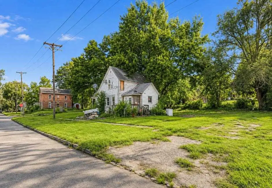 301 Jackson Street, Bedford, IA 50833 - #1