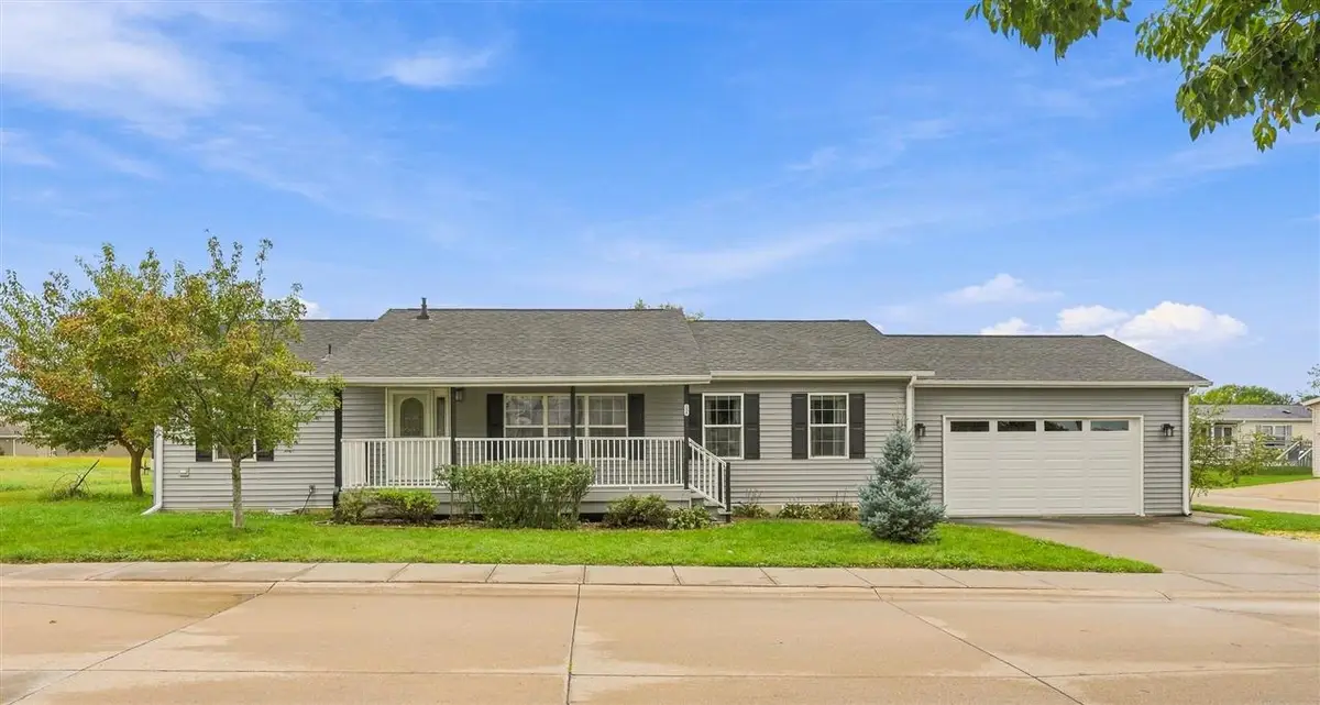 288 Paddock Circle, Iowa City, IA 52240 - #1