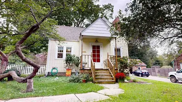 1123 Franklin, Iowa City, IA 52240