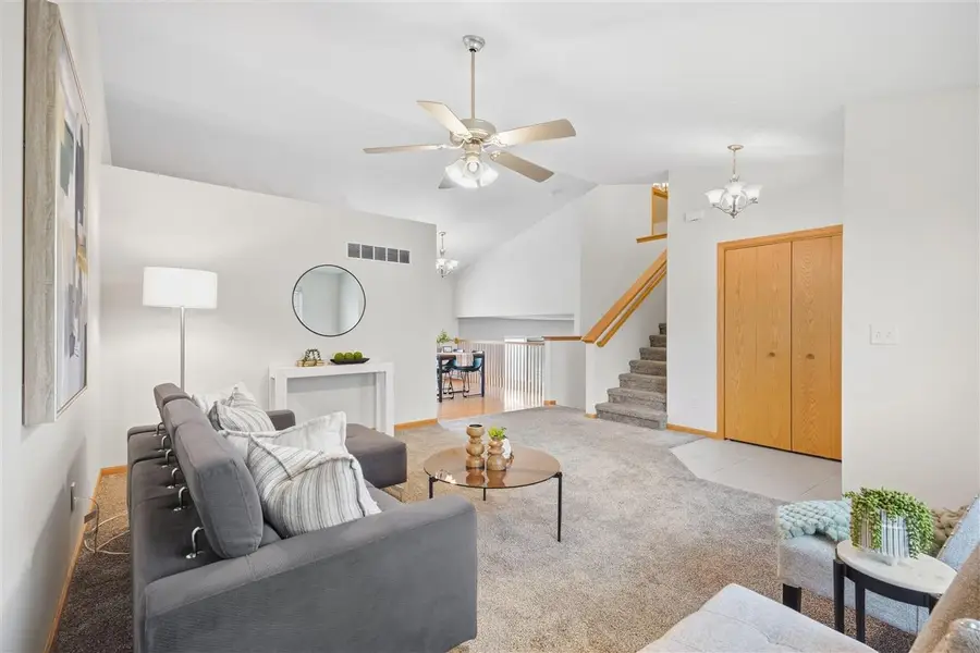 2925 Russell Dr., Iowa City, IA 52240 - #3