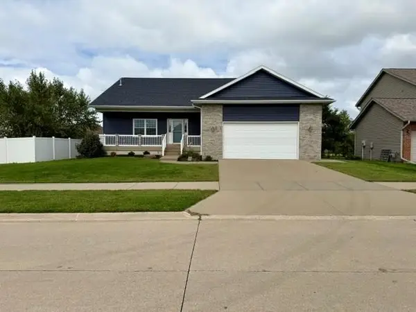 1094 Cory Ct., North Liberty, IA 52317