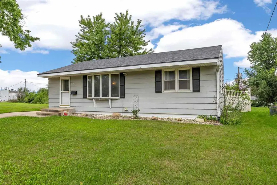 109 Marion Court, Hiawatha, IA 52233 - #2