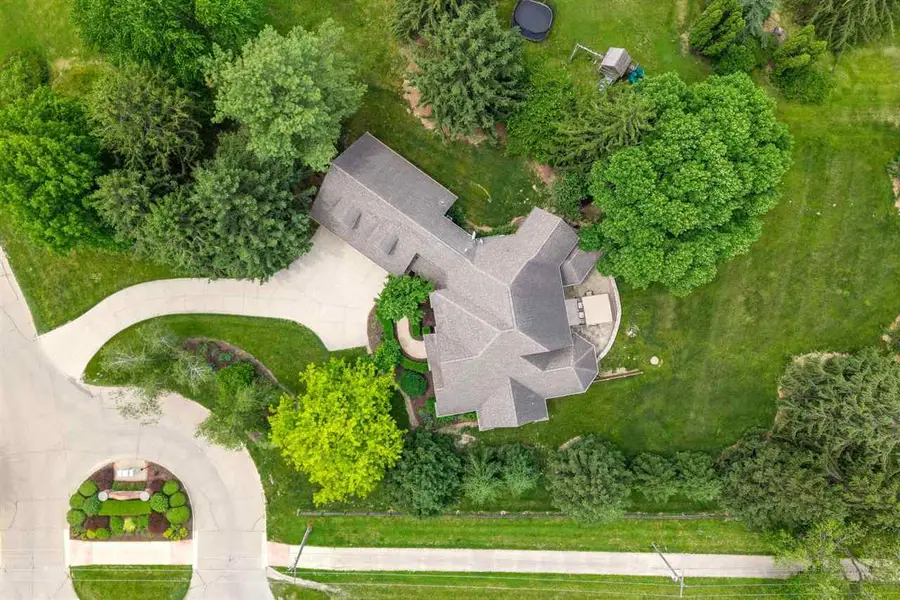 20 Cherry Ln NE, Iowa City, IA 52240 - #2