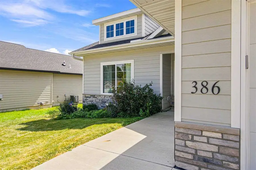 386 Sierra Trace, Coralville, IA 52241 - #3