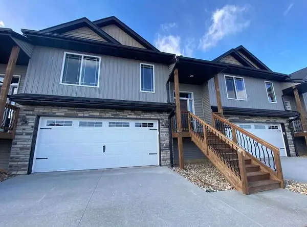 3150 Lampe Ln, Coralville, IA 52241