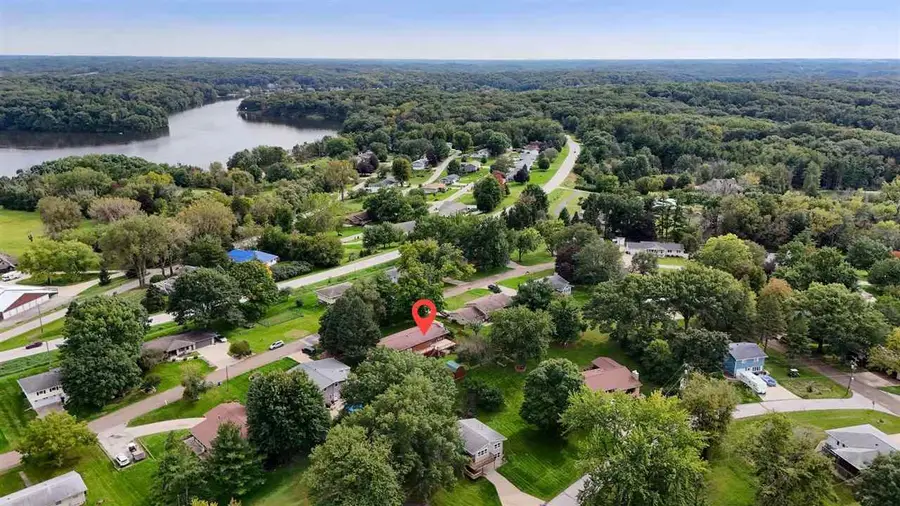 324 Lake View DR NE, Solon, IA 52333 - #2