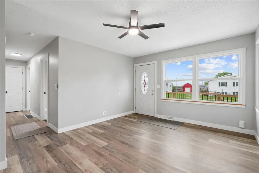 311 Cherry Hill Rd NW, Cedar Rapids, IA 52405 - #3