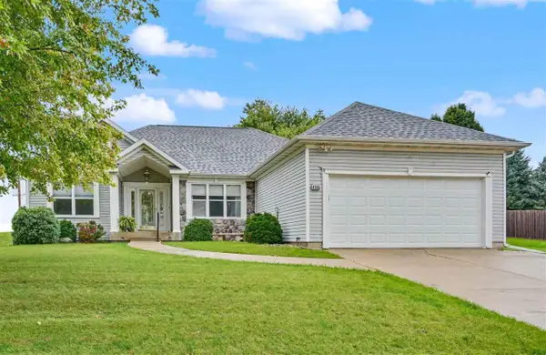 4165 Deer Valley Dr, Marion, IA 52302