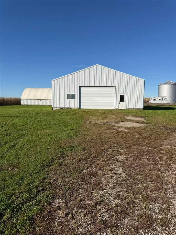 26234 165th St, Columbus Junction, IA 52738 - #2
