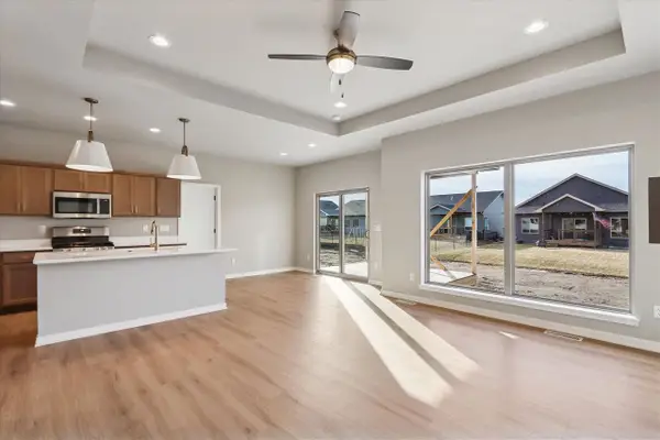 1012 Heritage Trail, Solon, IA 52333