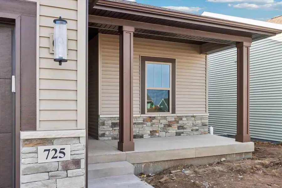 1012 Heritage Trail, Solon, IA 52333 - #3