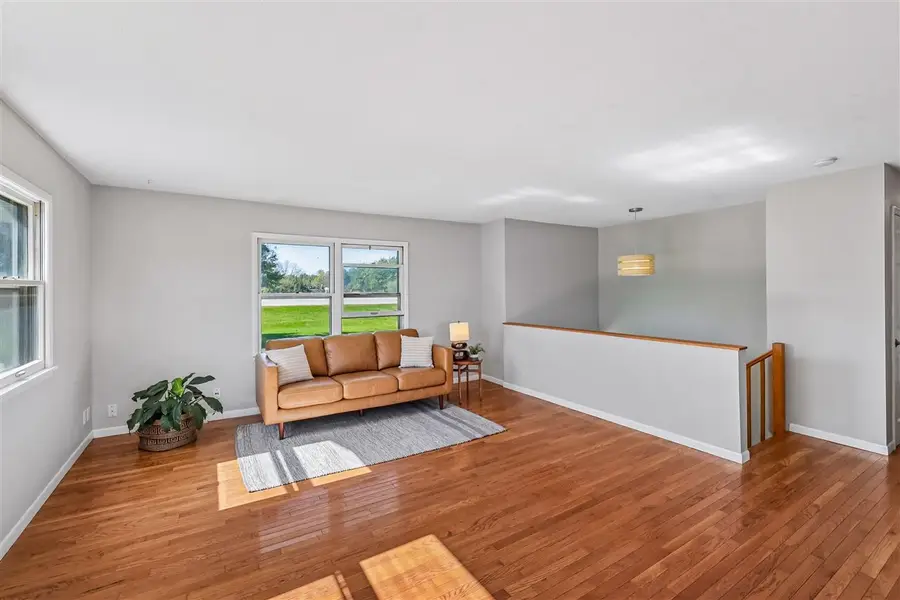 1733 Lake Front Dr NE, Solon, IA 52333 - #2