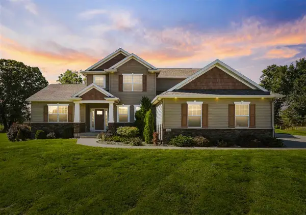 9365 Feather Ridge Way, Cedar Rapids, IA 52411