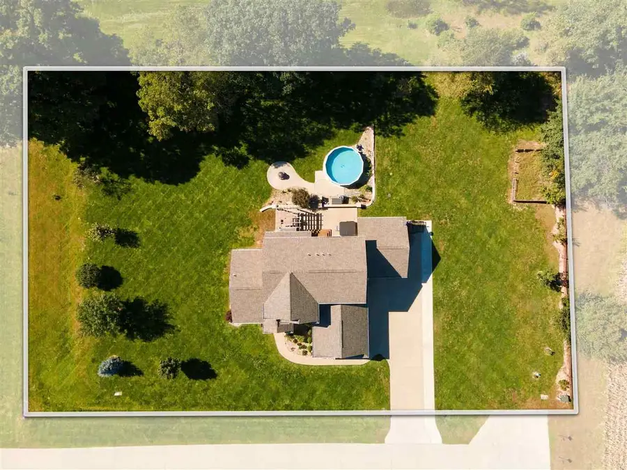 9365 Feather Ridge Way, Cedar Rapids, IA 52411 - #2